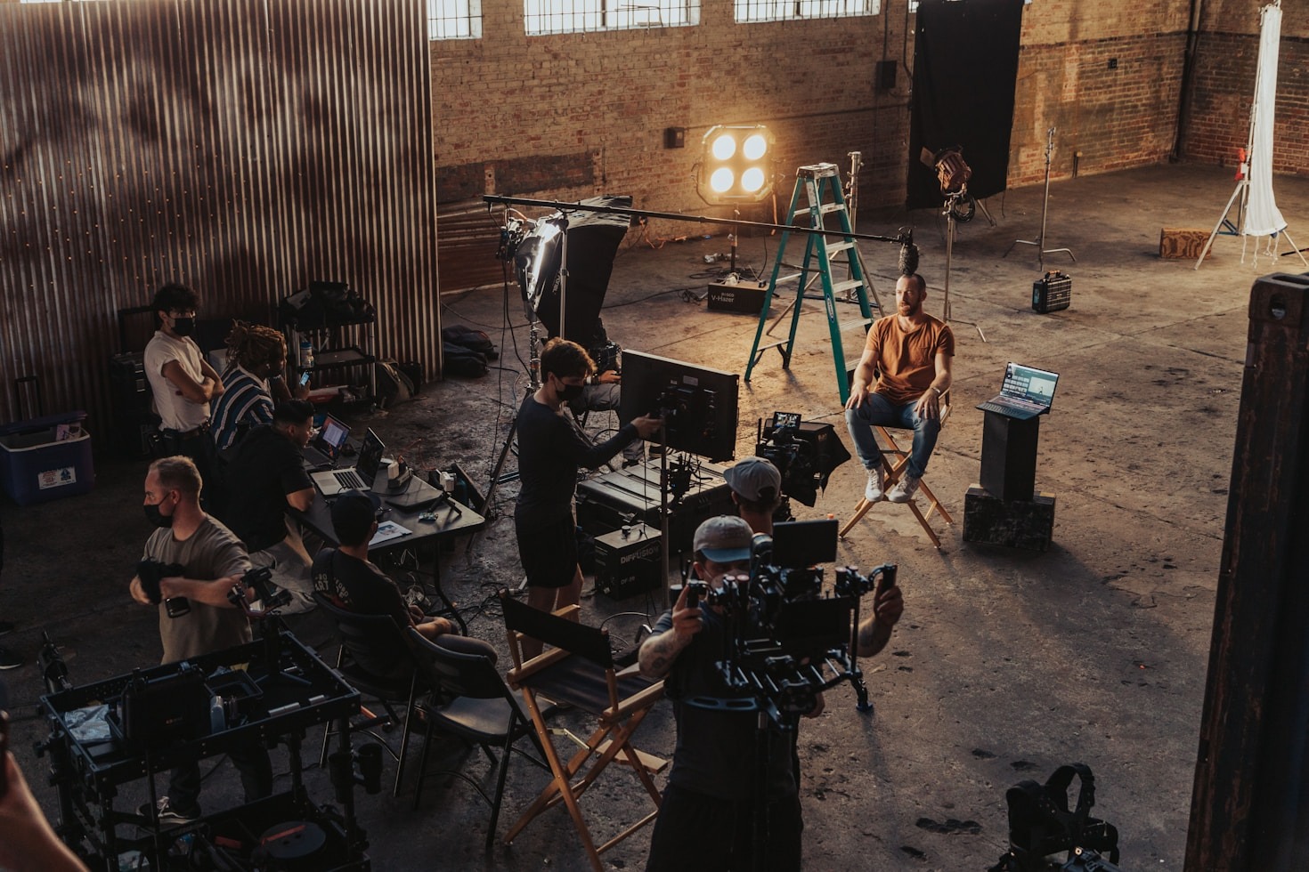 Building a Supportive Community for Video Creators