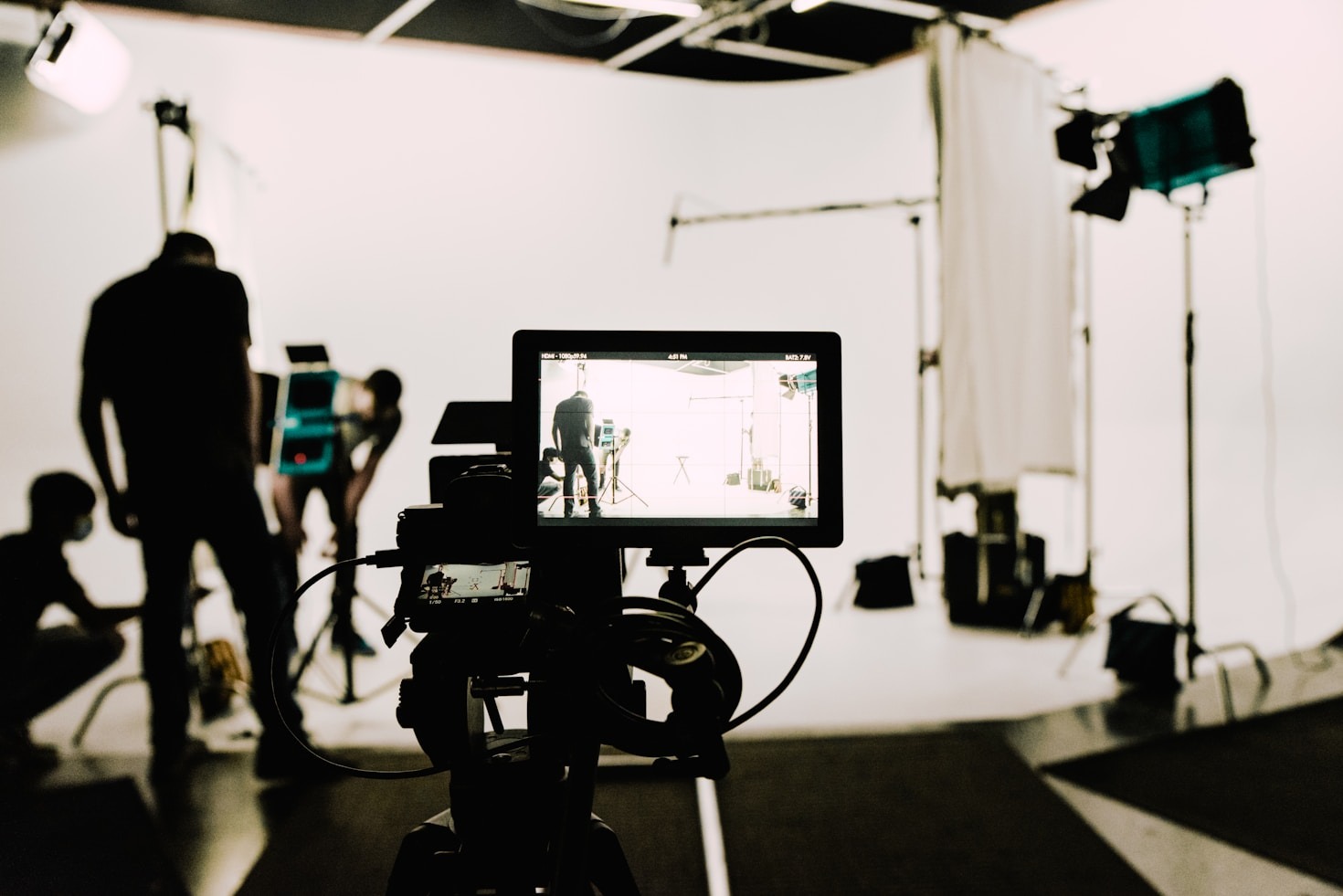 How AI Enhances Visual Storytelling Effectively